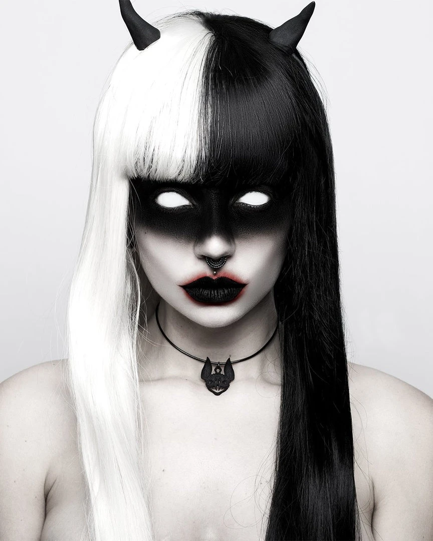 Rogue And Wolf Jewelry Vampire Bat Choker In Black 4 Rogue And Wolf Jewelry Vampire Bat Choker In Black