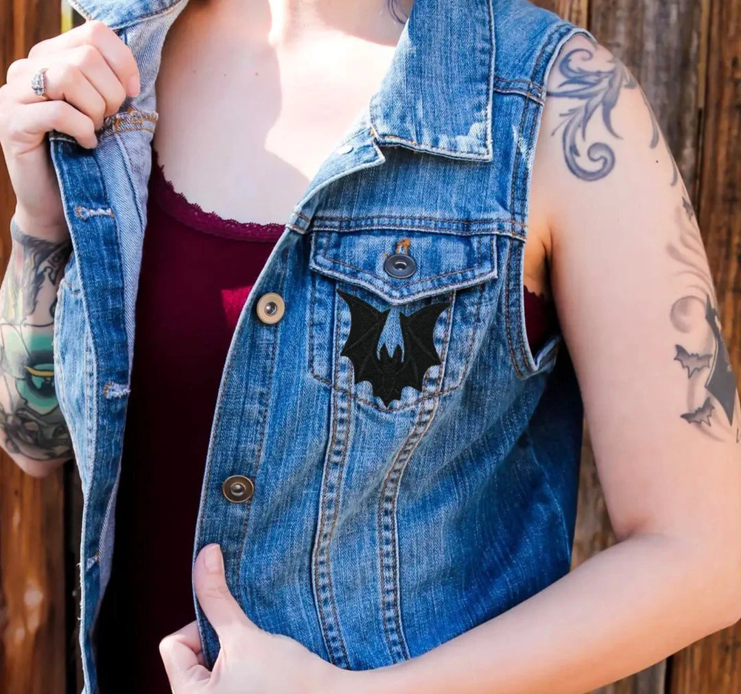 Project Pinup Small Vampire Bat Gothic Iron On Embroidered Patch 4 Project Pinup Small Vampire Bat Gothic Iron On Embroidered Patch