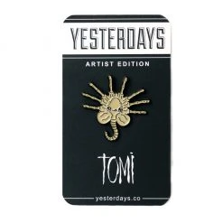 Yesterdays Pins Face Hugger Enamel Pin By Tomi Monstre